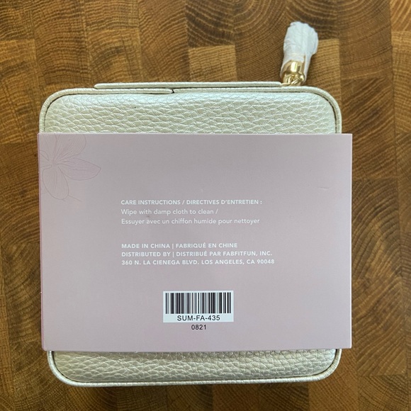 Summer & Rose Travelling Jewelry Case vegan leather ring necklace mirror silver - Picture 2 of 5